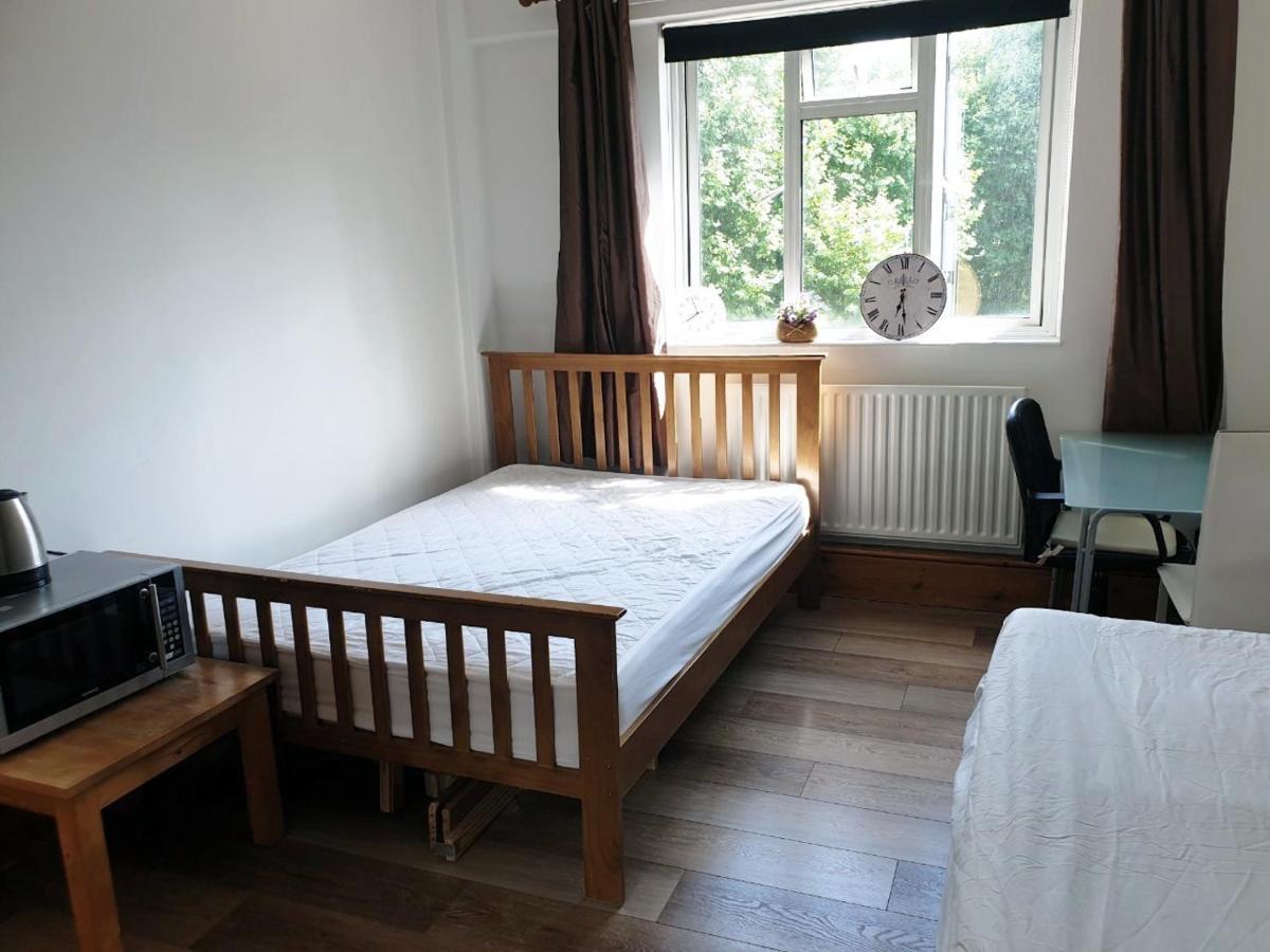 Rowland Hill House Hotel Лондон Екстериор снимка